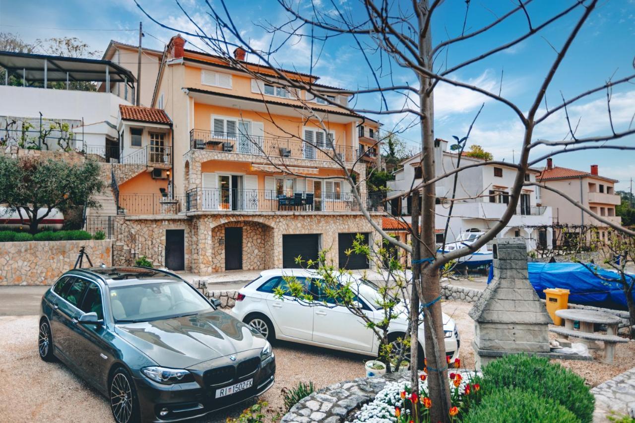 Apartman Marina Vrbnik Extérieur photo