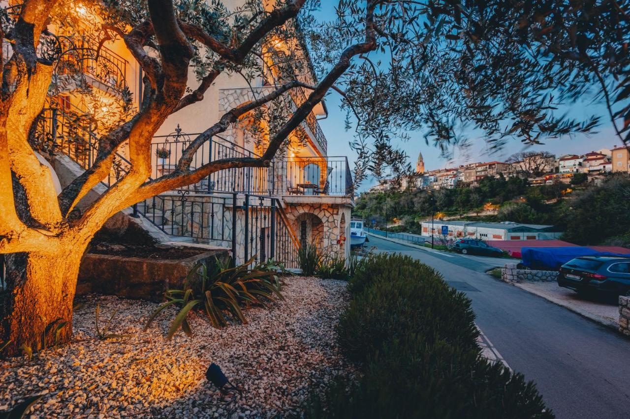 Apartman Marina Vrbnik Extérieur photo