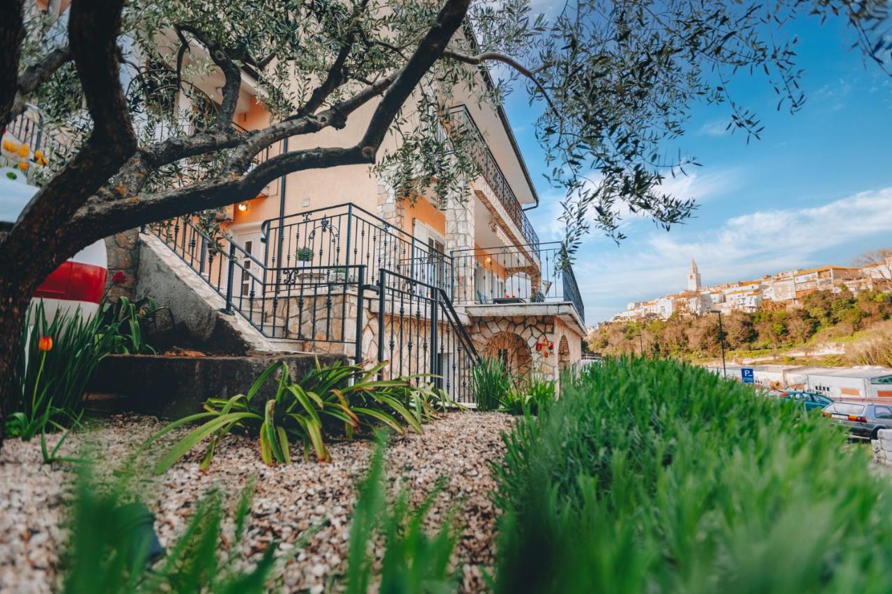 Apartman Marina Vrbnik Extérieur photo